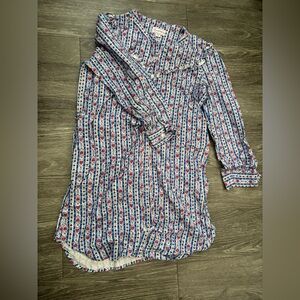 Source Unknown Blue and Red Patterned Long Sleeve Top